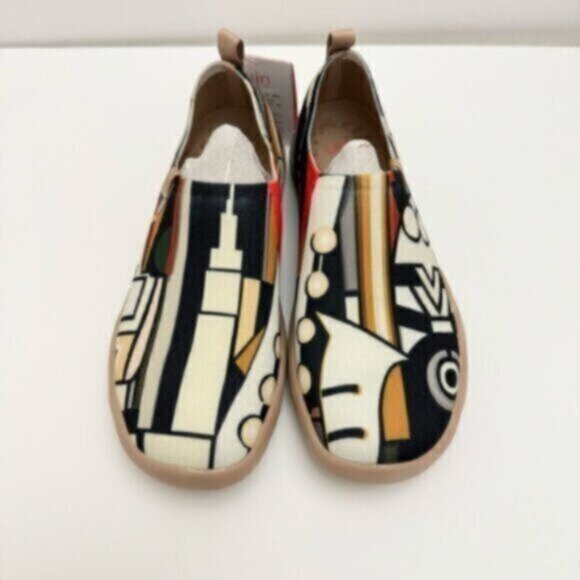 UIN Men’s Size 8 Slip On Shoes Knitted Upper The Music of NYC - Picture 1 of 9